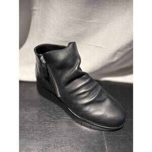 NEW SAYDO women's sylda ankle boots in black